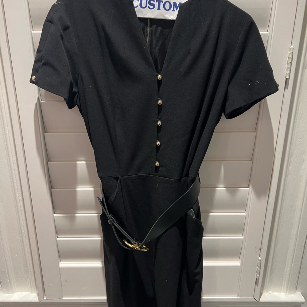Tahari ASL Size 4 black dress with belt, gold button details
